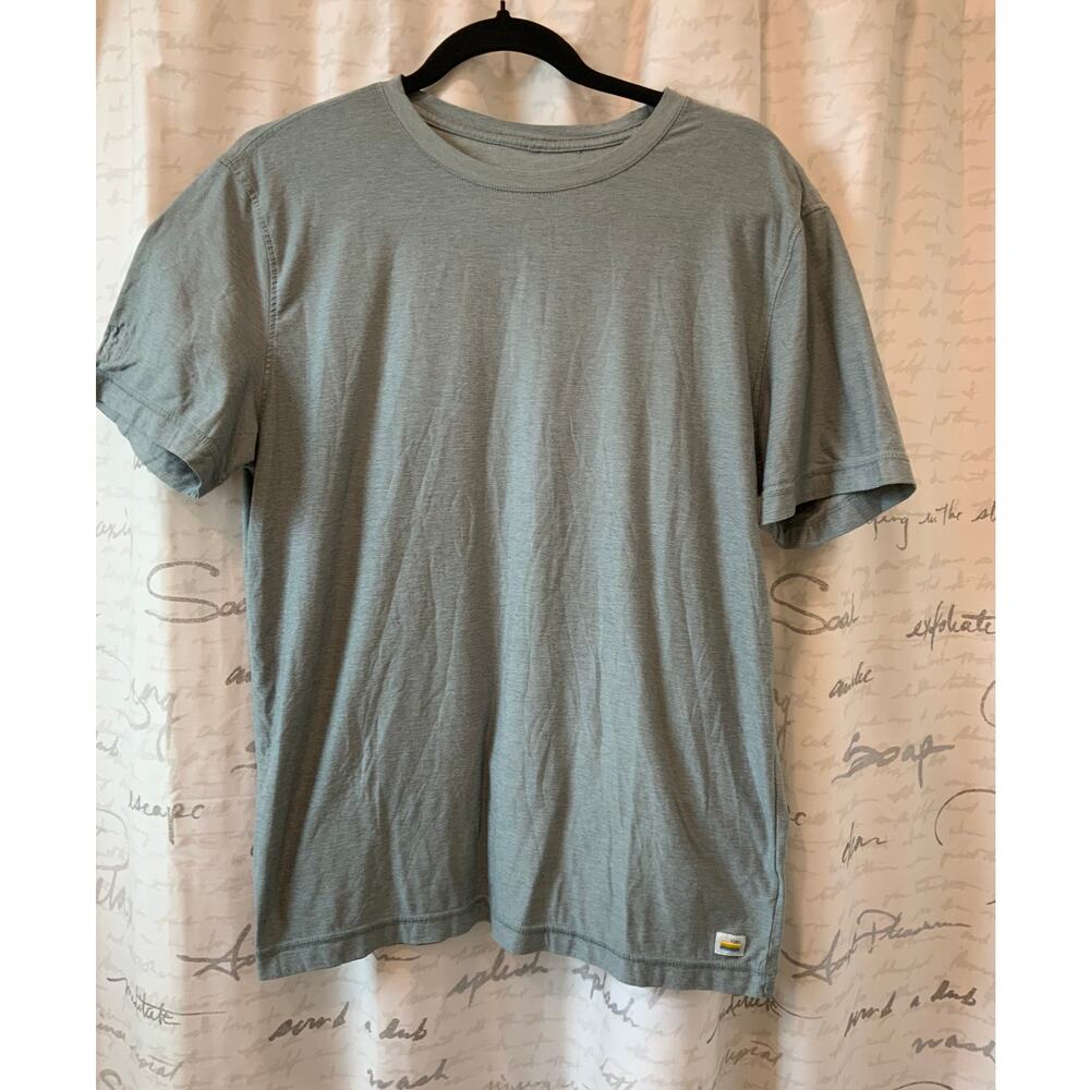 Vuori Men's Large Green Active Performance T-Shirt - Soft Breathable Tee